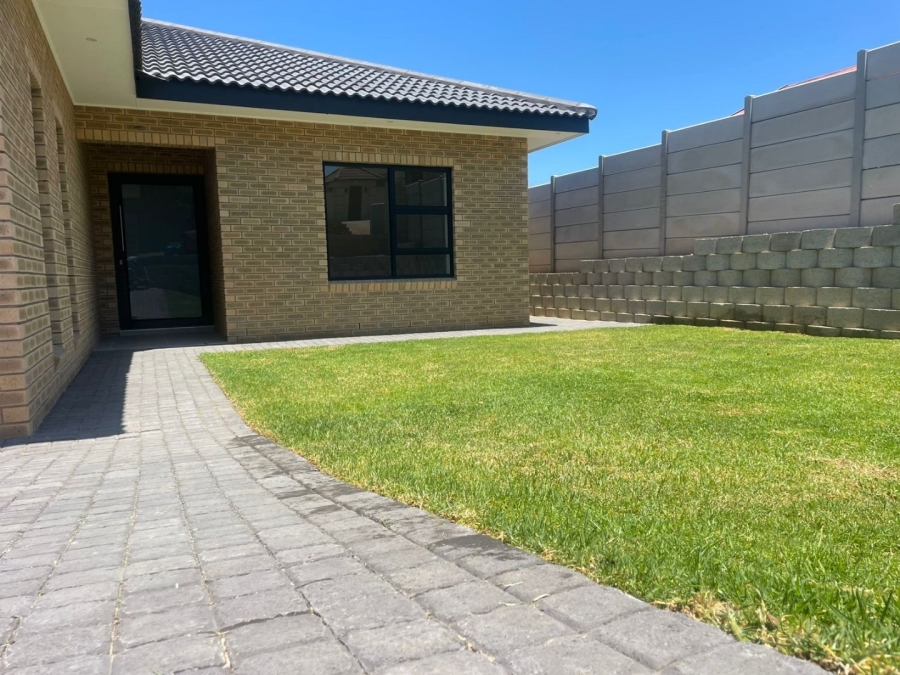 3 Bedroom Property for Sale in Dana Bay Western Cape